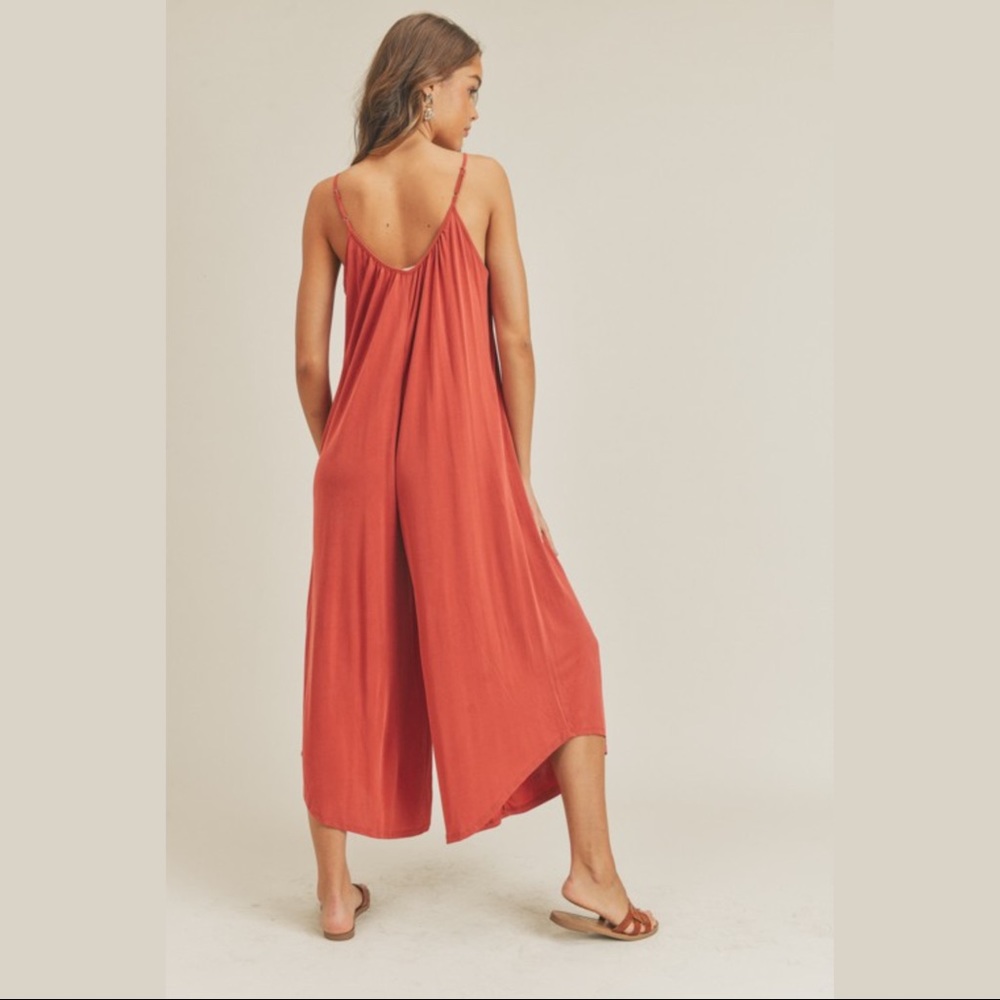 ⚡FINAL SALE! Spice Rust Oversized Knit Jumpsuit - Picture 4 of 9